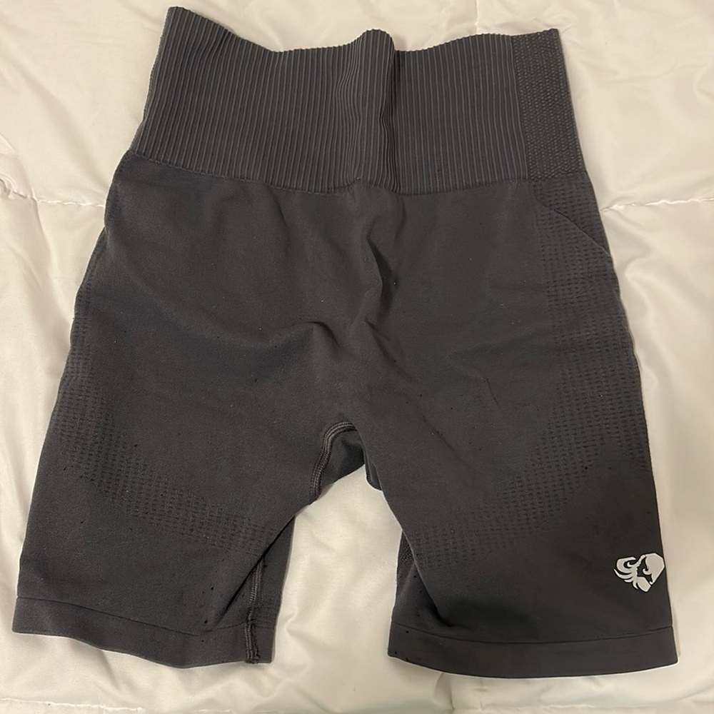 biker shorts